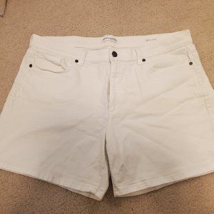 Banana Republic white shorts
